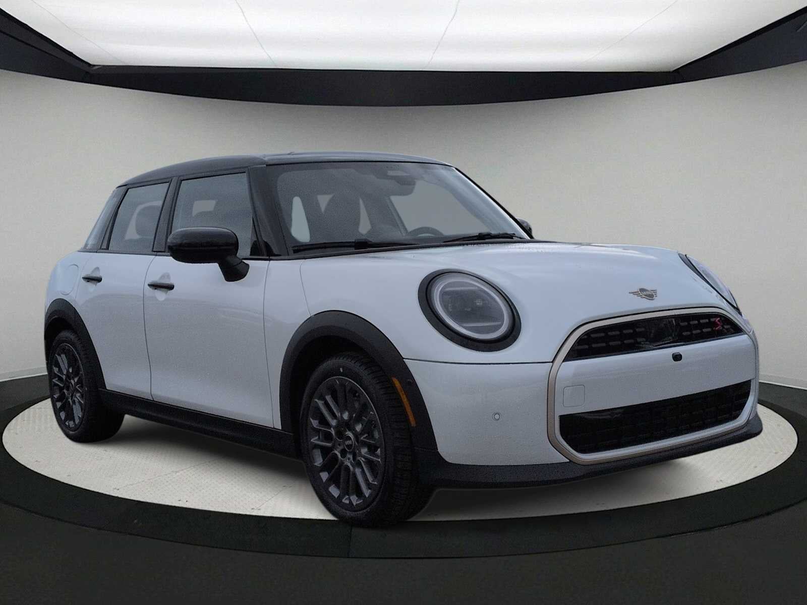 2026 MINI 4 DOOR ICONIC