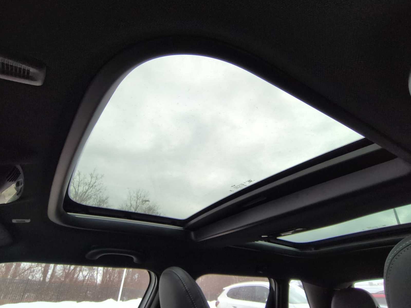 2026 MINI 4 DOOR ICONIC