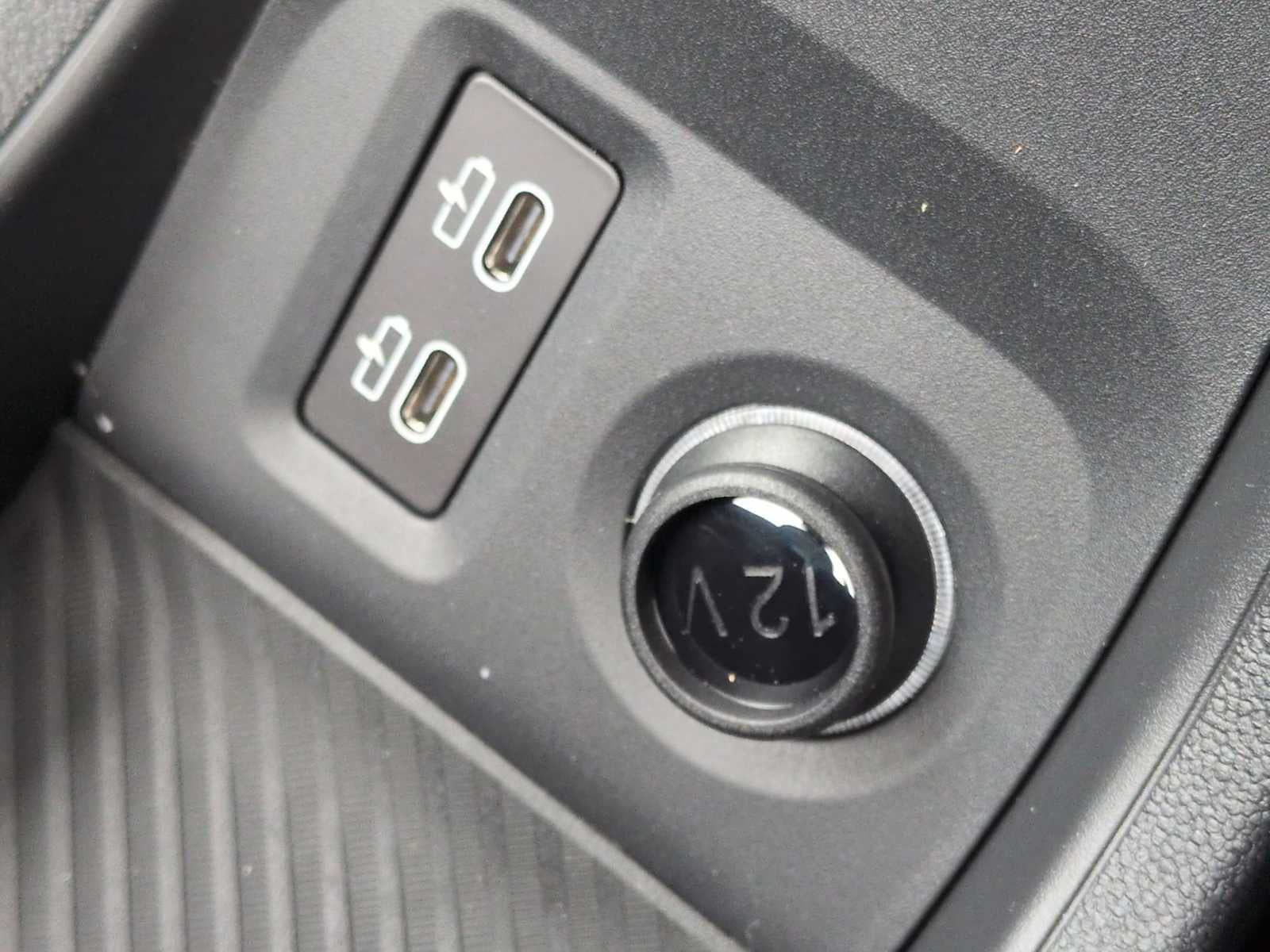 2026 MINI 4 DOOR ICONIC