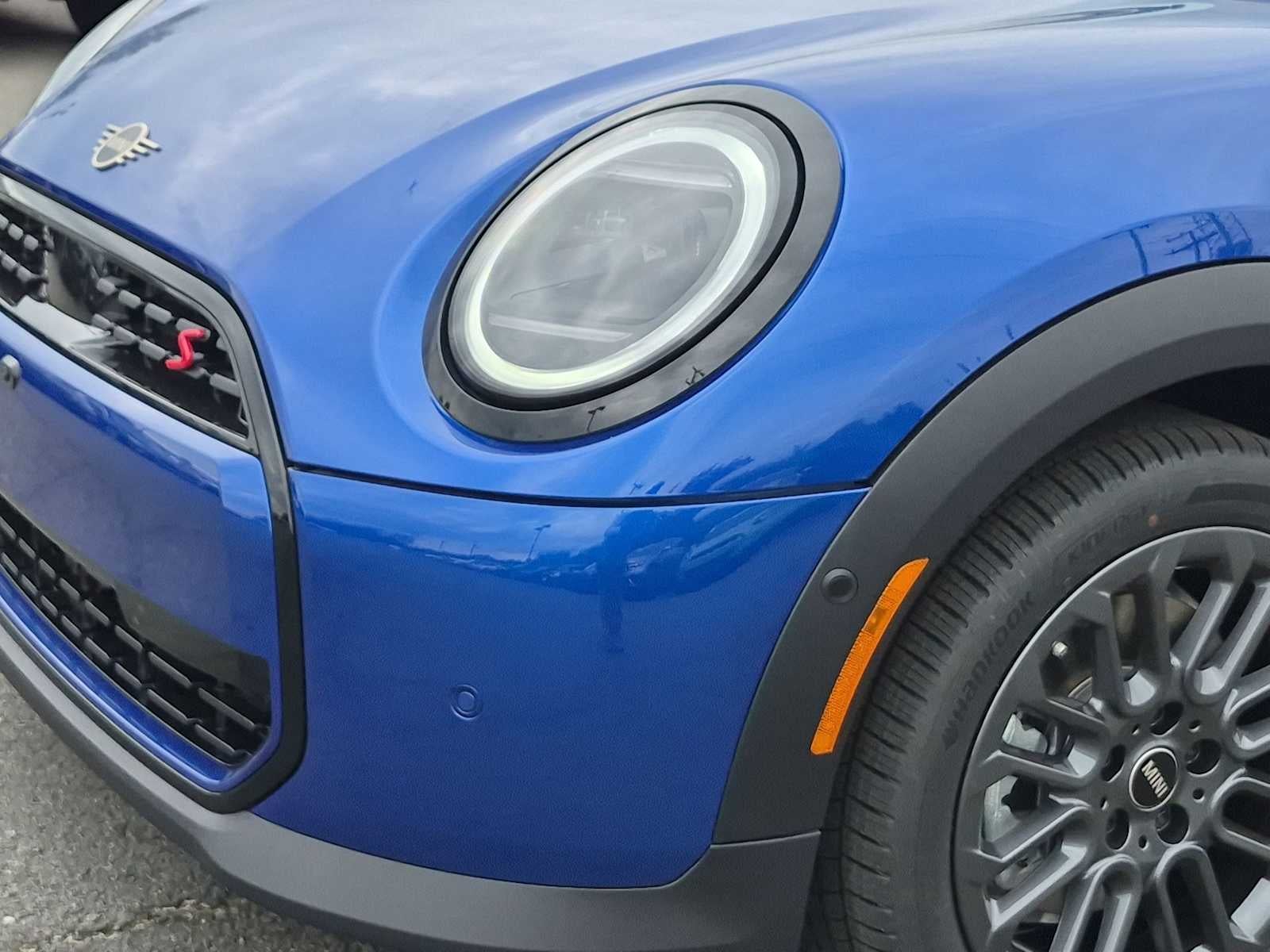2027 MINI 4 DOOR ICONIC