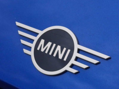 2027 MINI 4 DOOR ICONIC