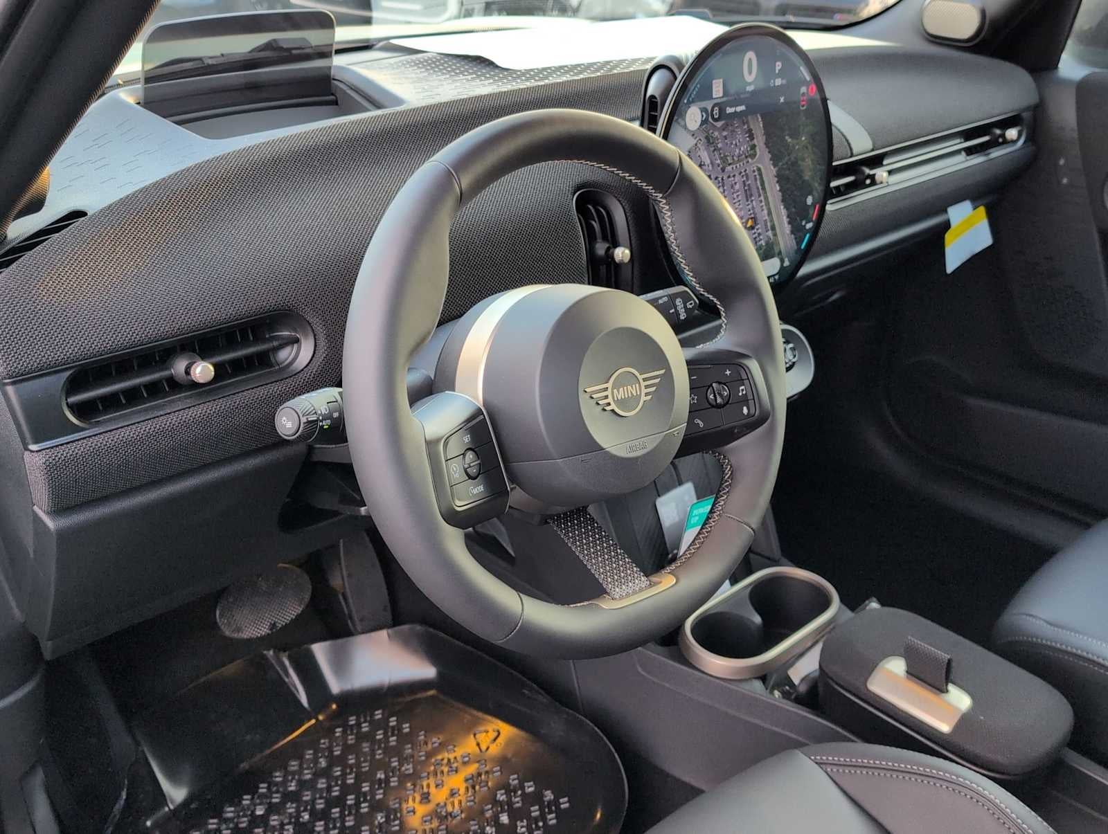 2026 MINI 4 DOOR ICONIC