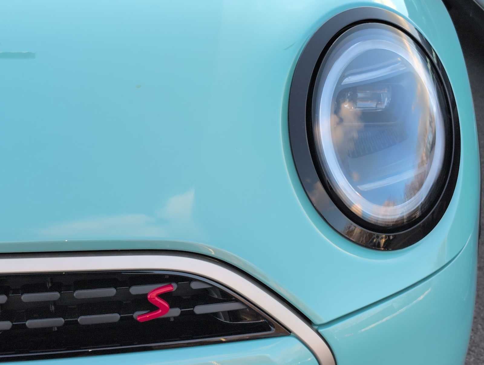 2026 MINI 4 DOOR ICONIC