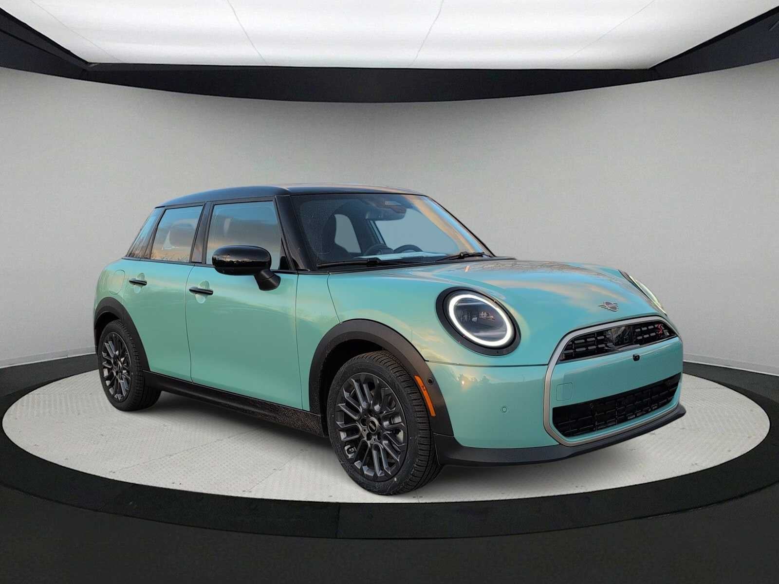 2026 MINI 4 DOOR ICONIC