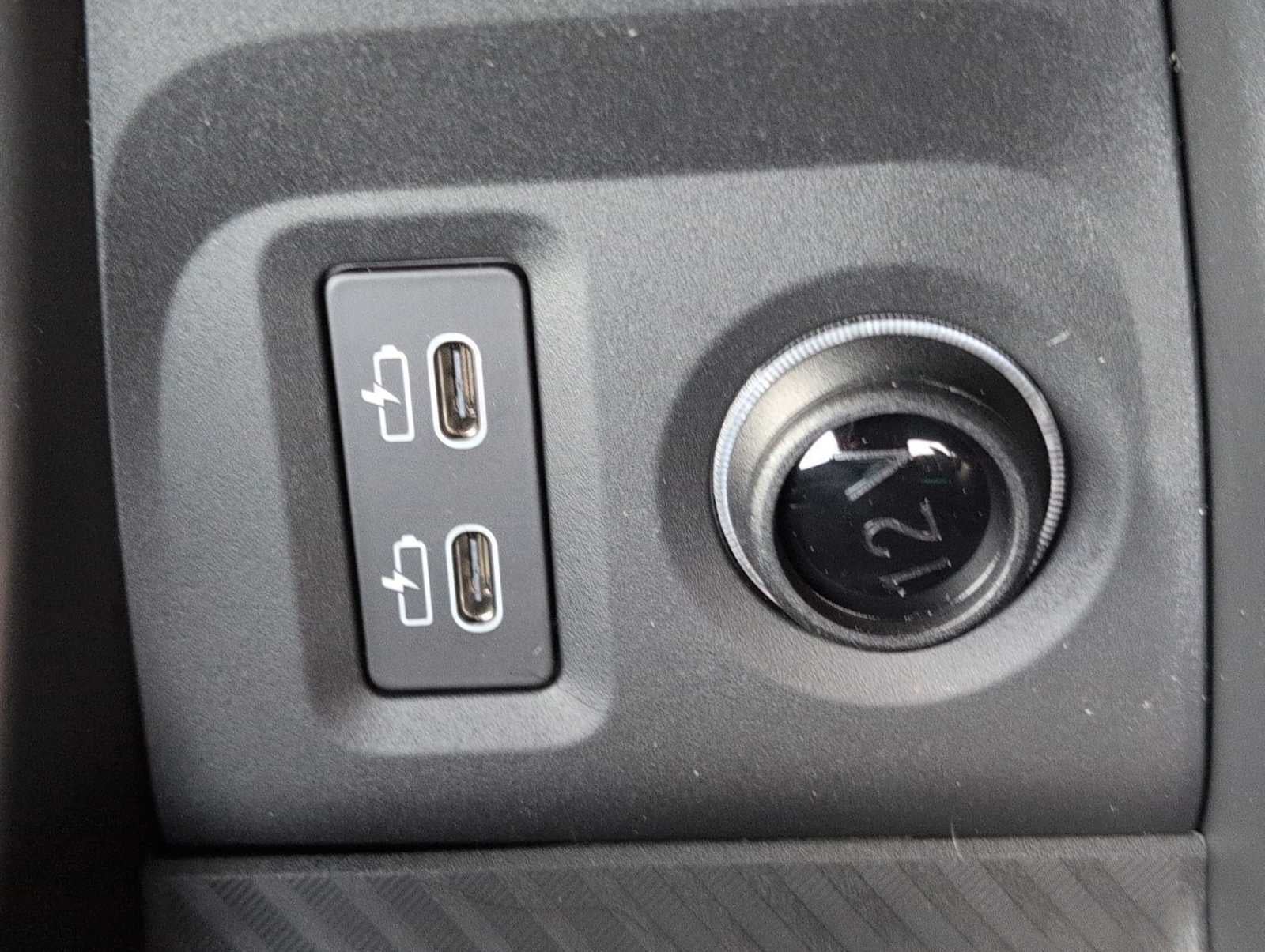 2026 MINI 4 DOOR ICONIC