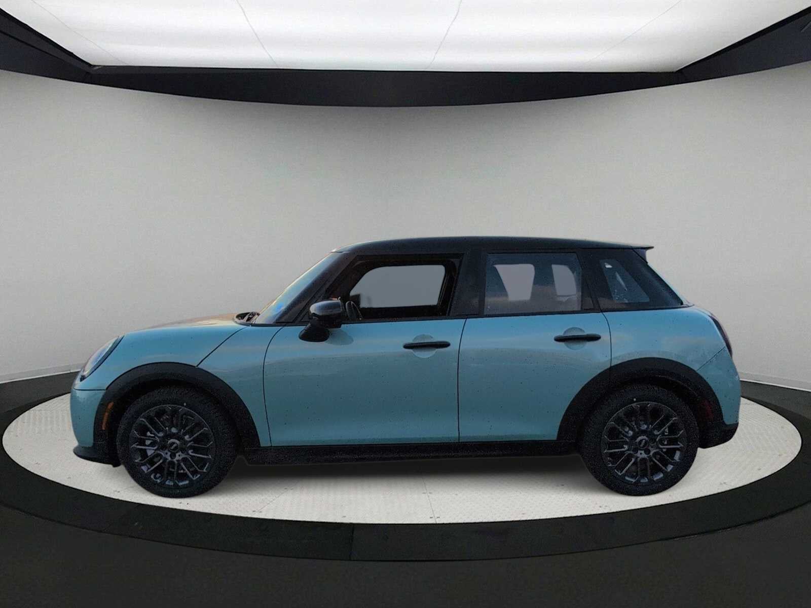 2026 MINI 4 DOOR ICONIC