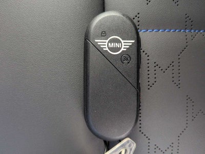 2026 MINI 4 DOOR SIGNATURE PLUS