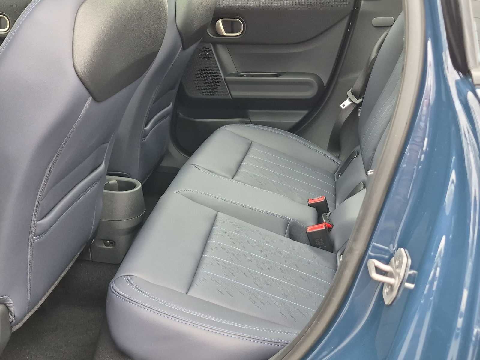 2027 MINI 4 DOOR ICONIC
