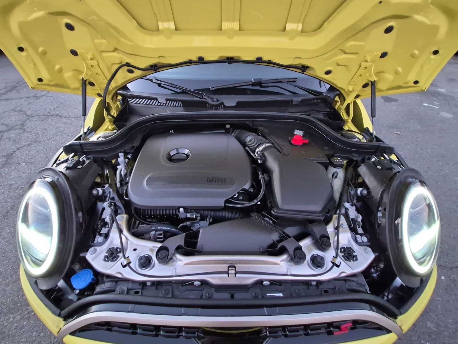 2027 MINI 4 DOOR ICONIC