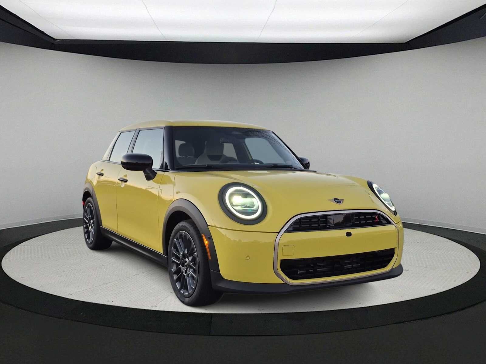 2027 MINI 4 DOOR ICONIC