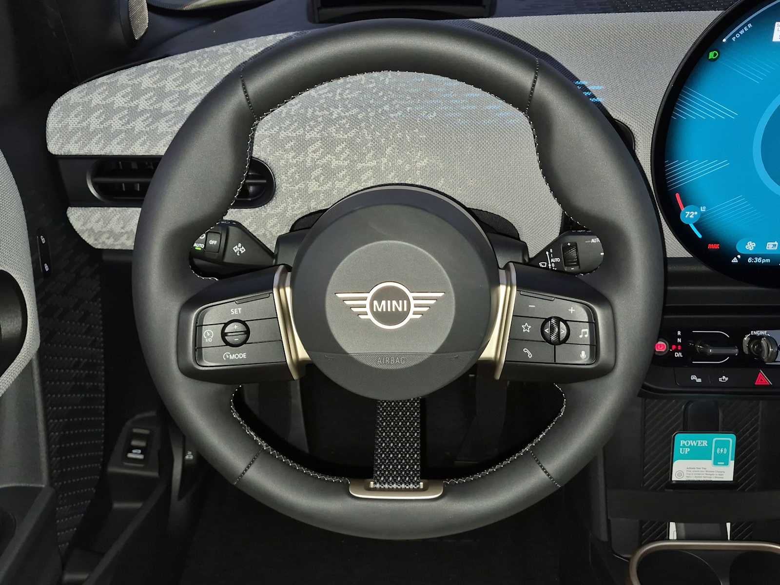 2027 MINI 4 DOOR ICONIC