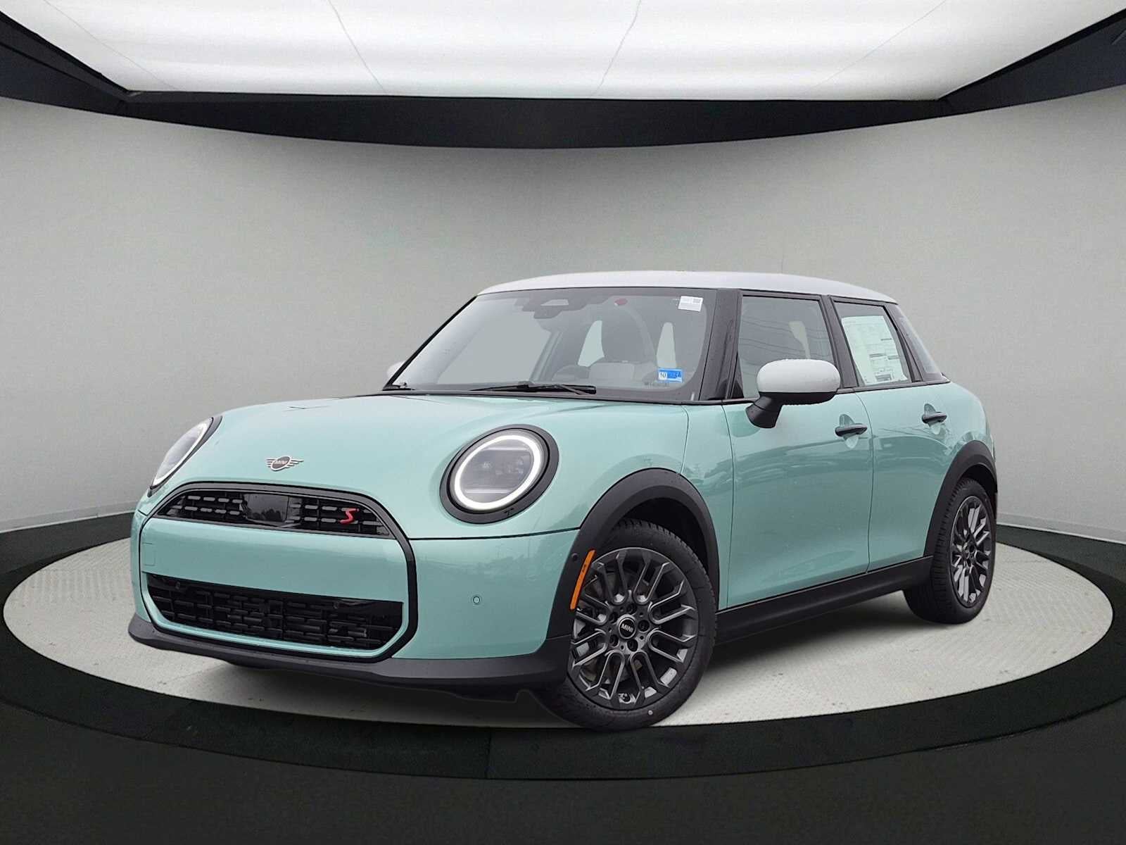 2027 MINI 4 DOOR SIGNATURE PLUS