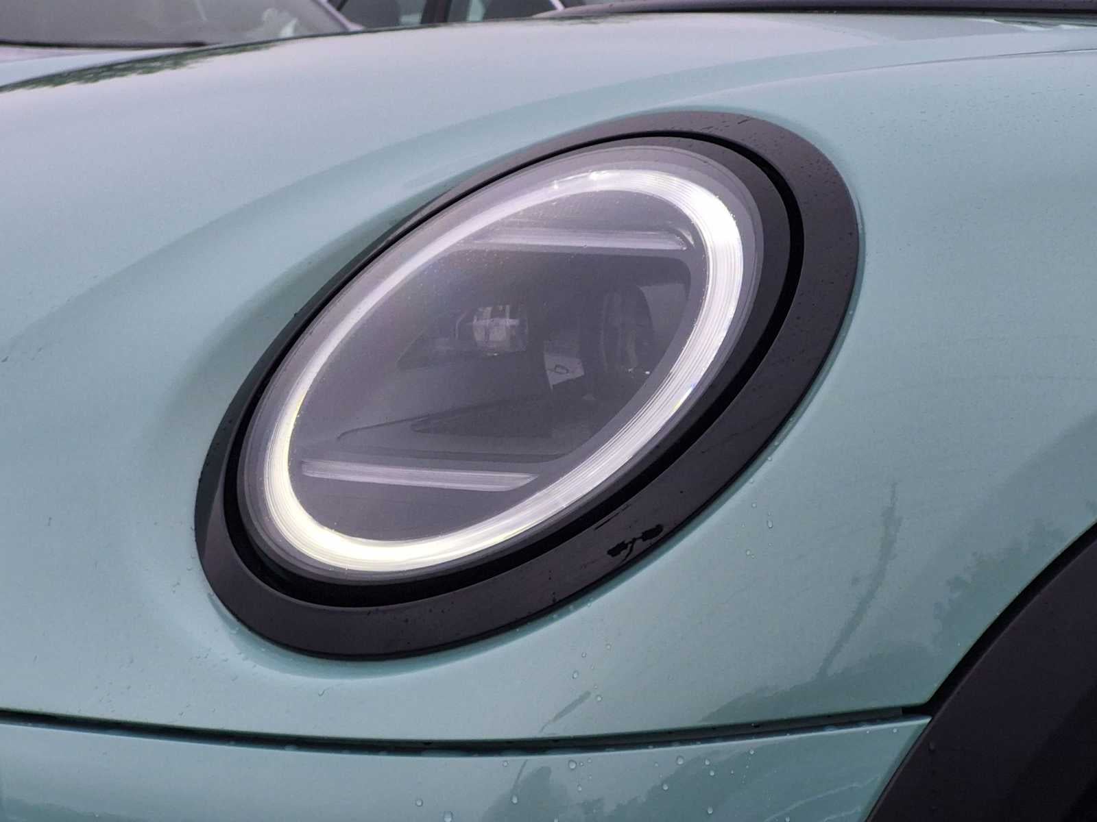 2027 MINI 4 DOOR SIGNATURE PLUS
