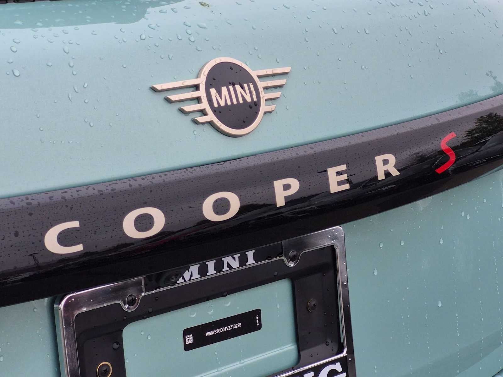 2027 MINI 4 DOOR SIGNATURE PLUS