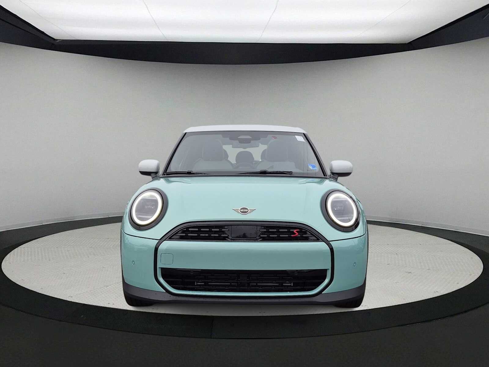 2027 MINI 4 DOOR SIGNATURE PLUS