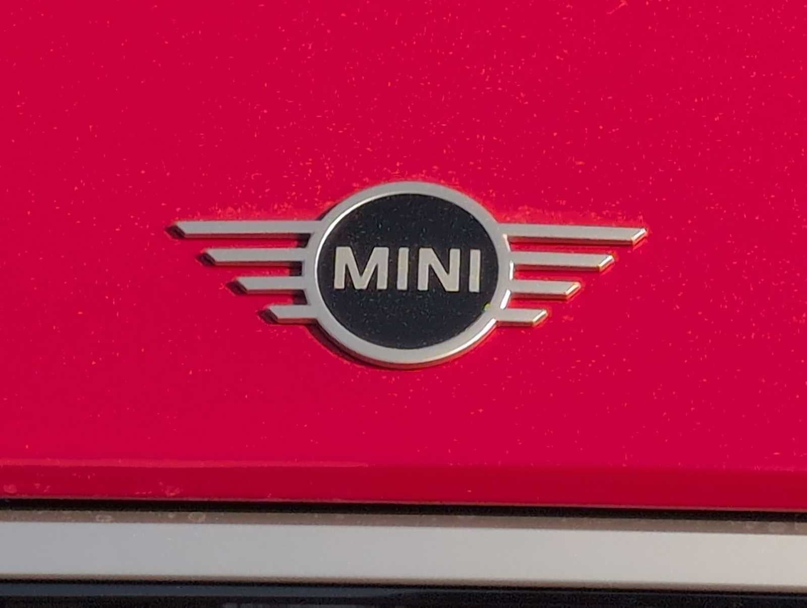 2026 MINI 4 DOOR ICONIC