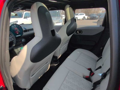 2026 MINI 4 DOOR ICONIC