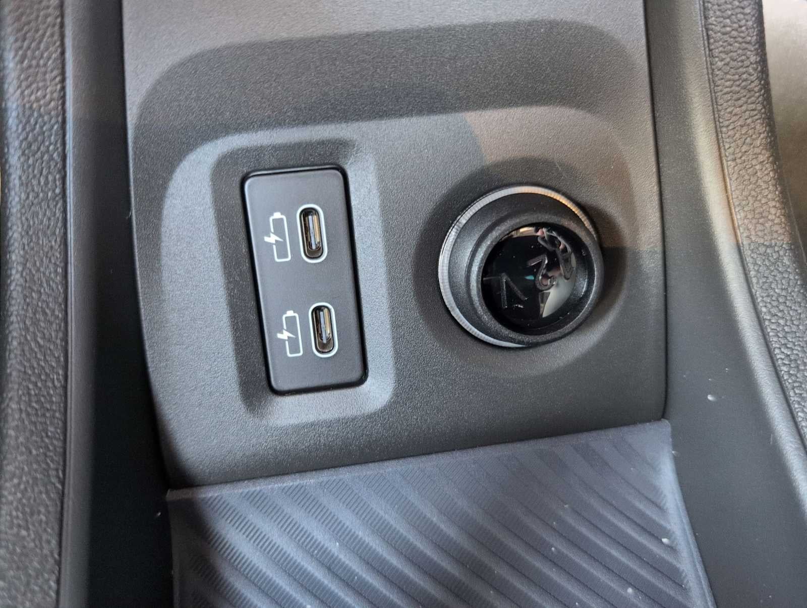 2026 MINI 4 DOOR ICONIC