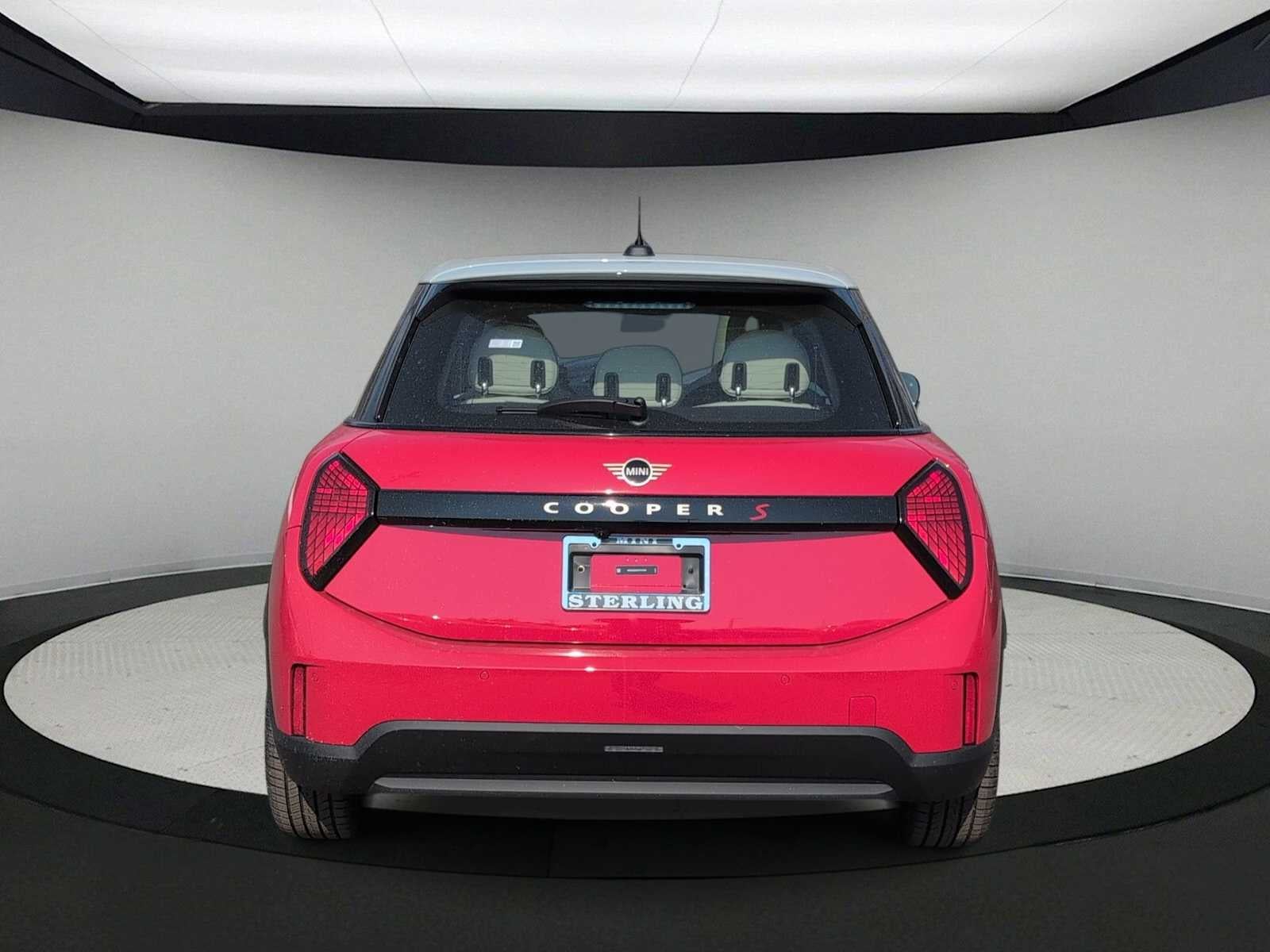 2026 MINI 4 DOOR ICONIC