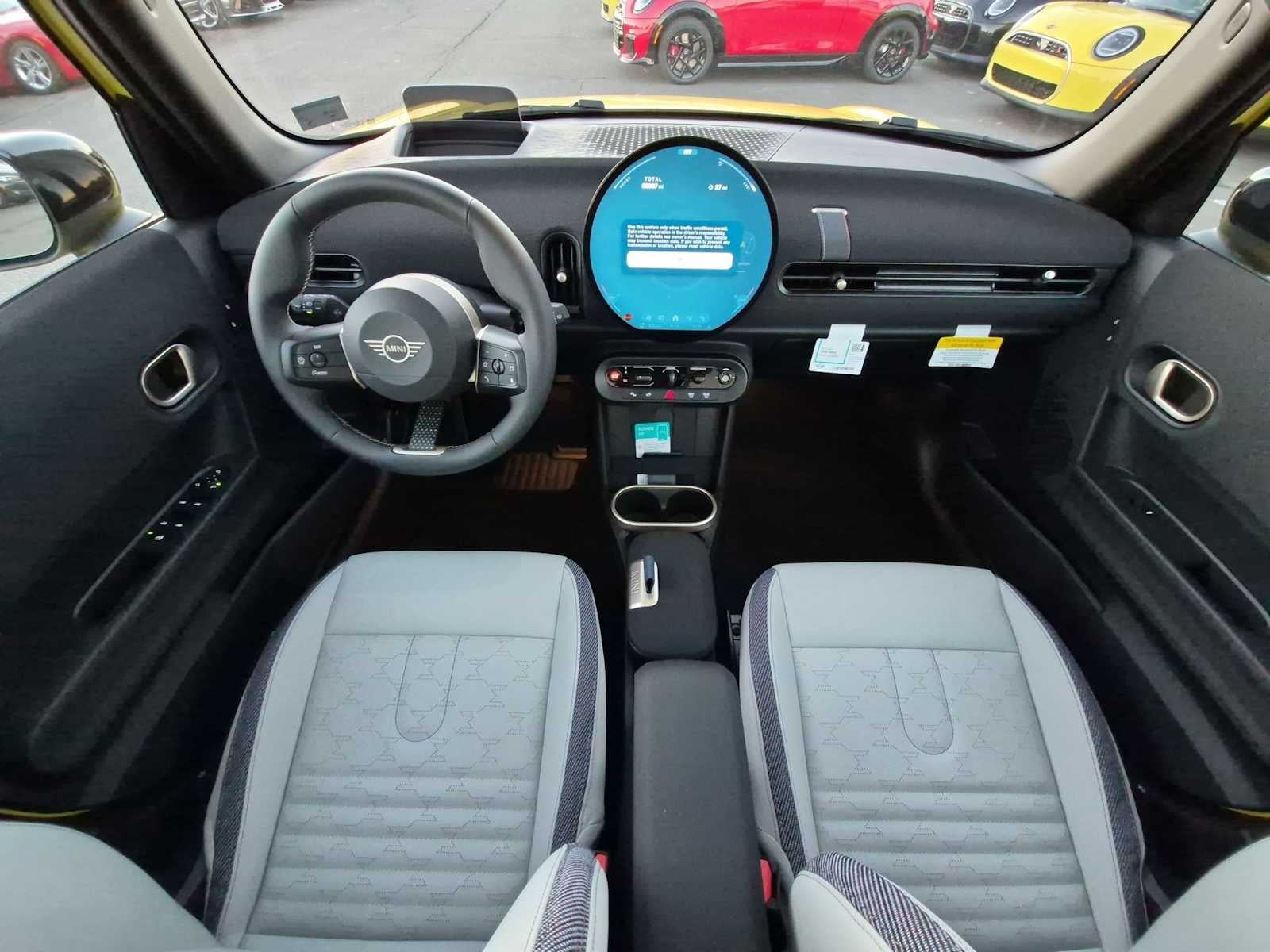 2027 MINI 4 DOOR SIGNATURE PLUS