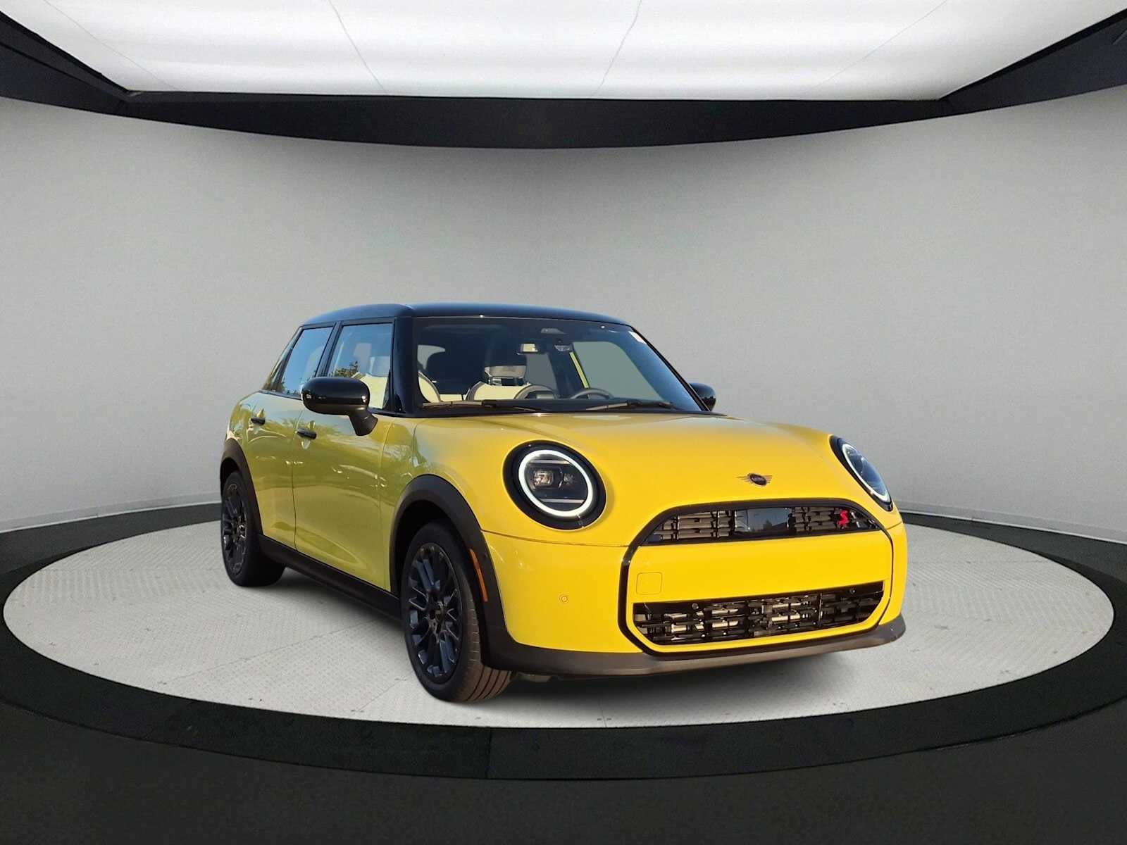 2027 MINI 4 DOOR SIGNATURE PLUS