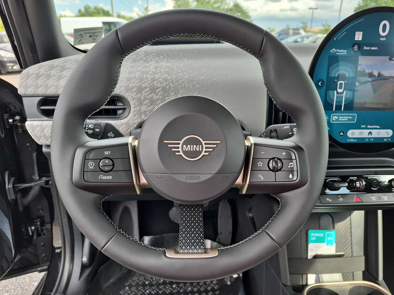 2026 MINI 4 DOOR SIGNATURE PLUS