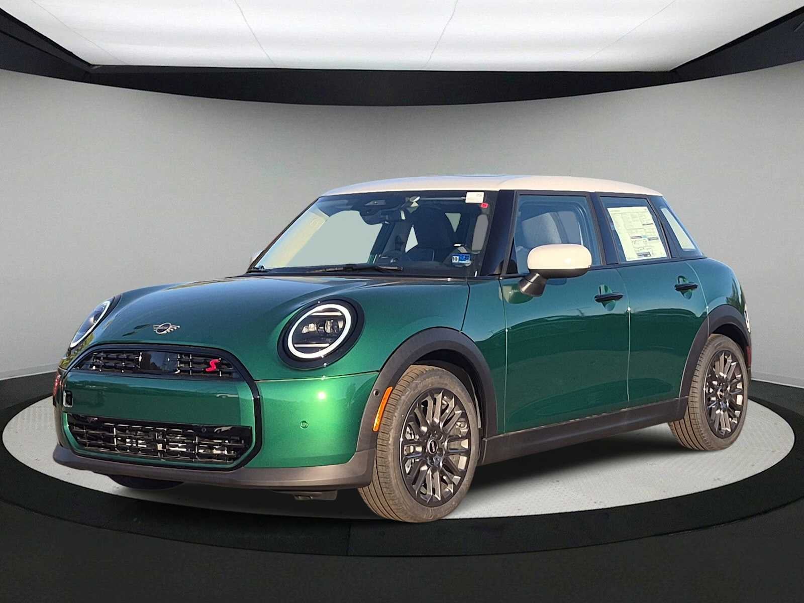 2027 MINI 4 DOOR SIGNATURE PLUS