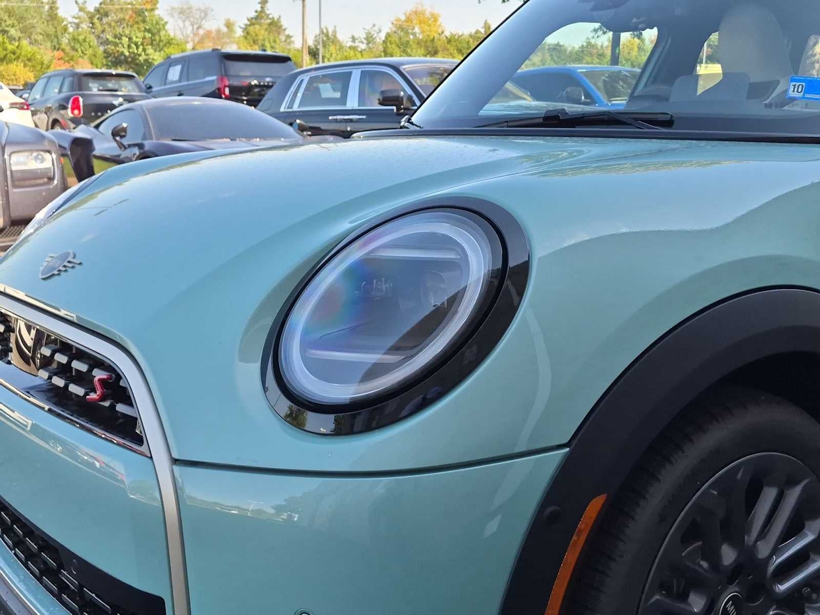 2027 MINI 4 DOOR SIGNATURE PLUS