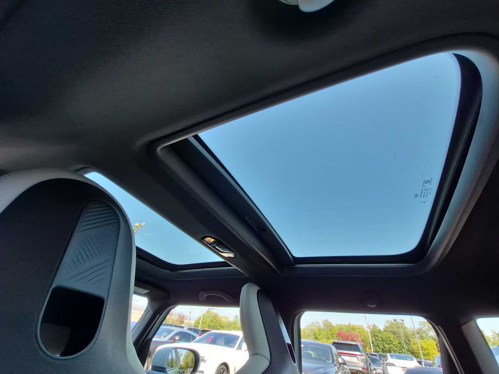 2027 MINI 4 DOOR SIGNATURE PLUS