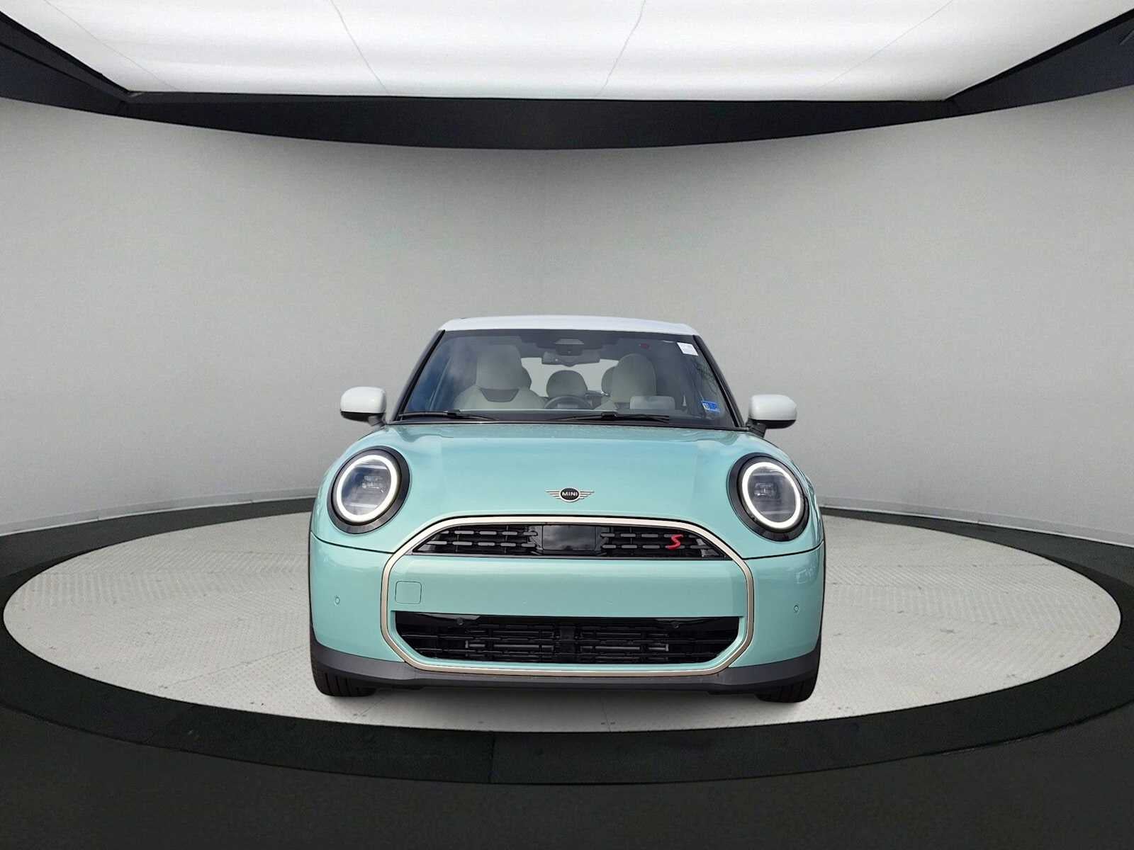 2027 MINI 4 DOOR SIGNATURE PLUS