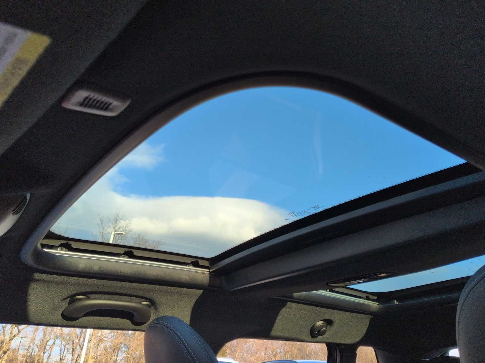 2026 MINI 4 DOOR SIGNATURE PLUS