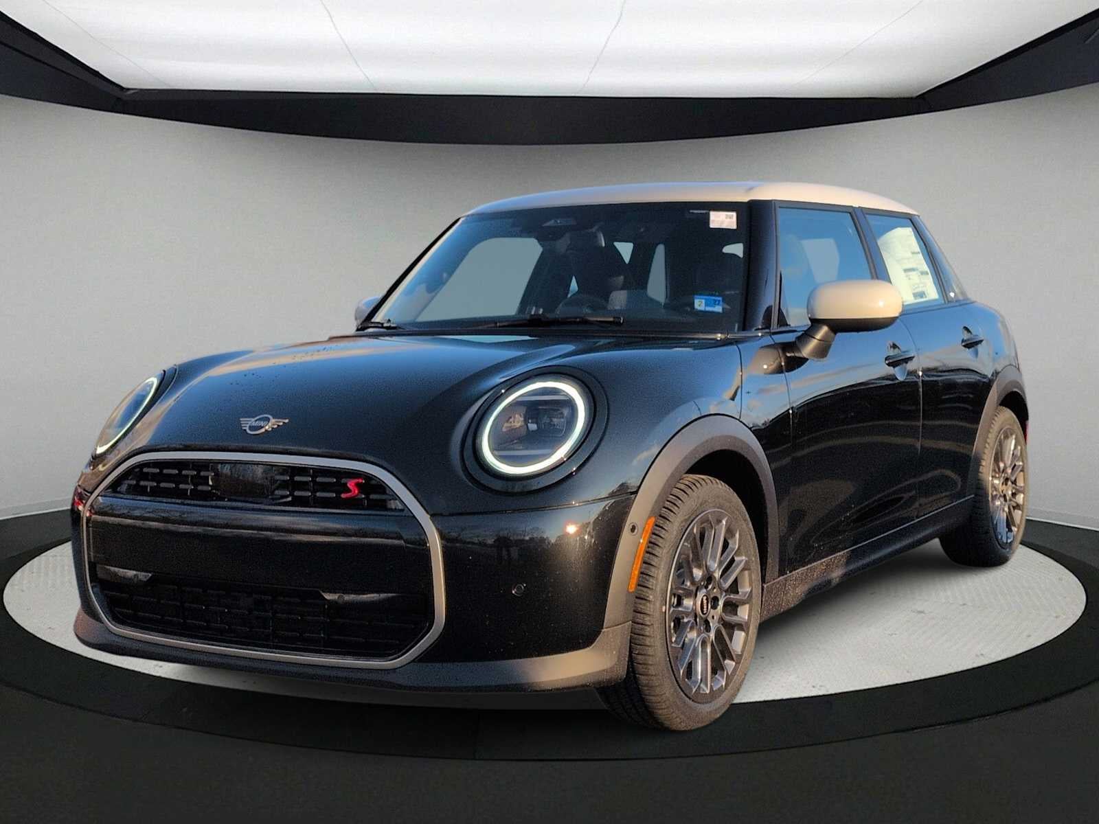 2026 MINI 4 DOOR SIGNATURE PLUS