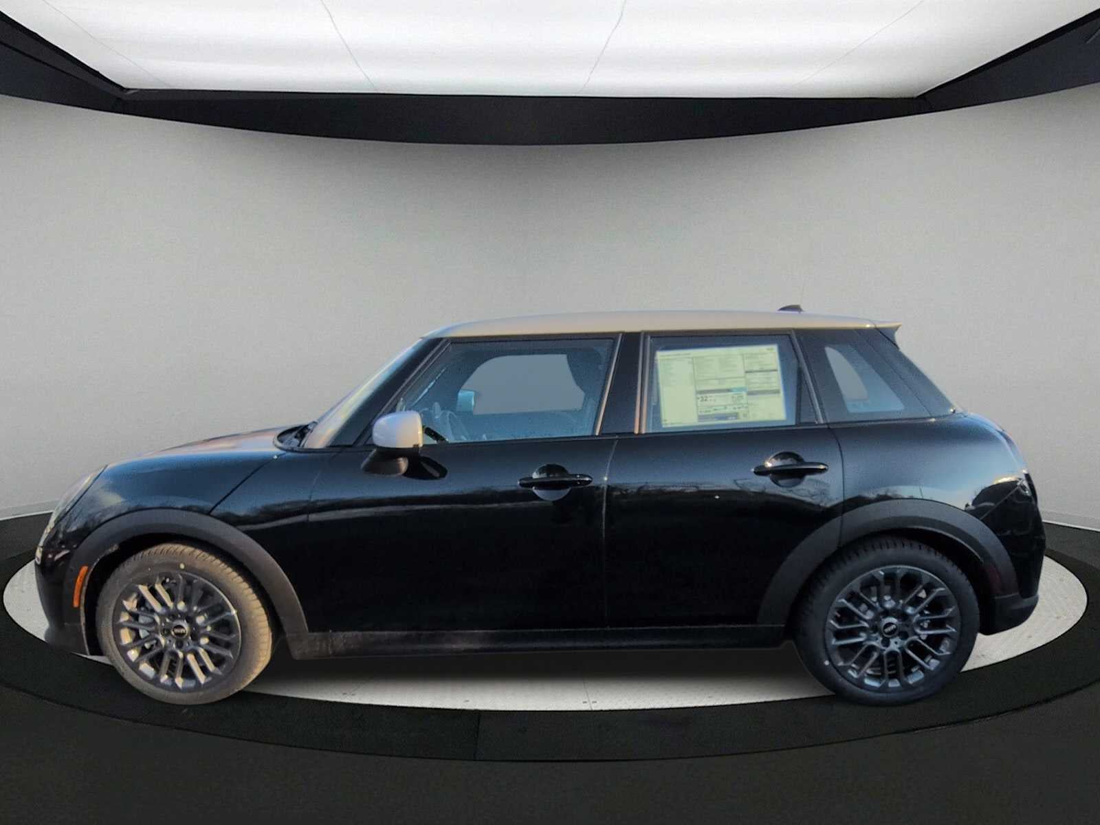 2026 MINI 4 DOOR SIGNATURE PLUS