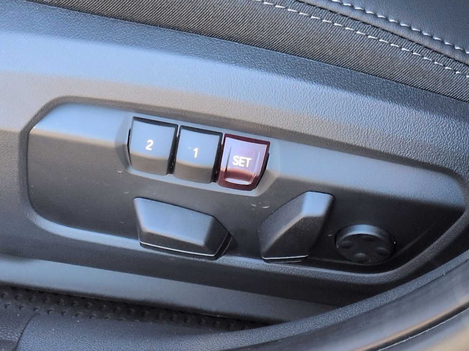 2026 MINI 4 DOOR SIGNATURE PLUS