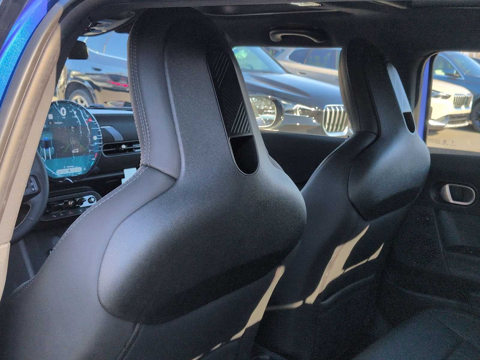 2026 MINI 4 DOOR SIGNATURE PLUS