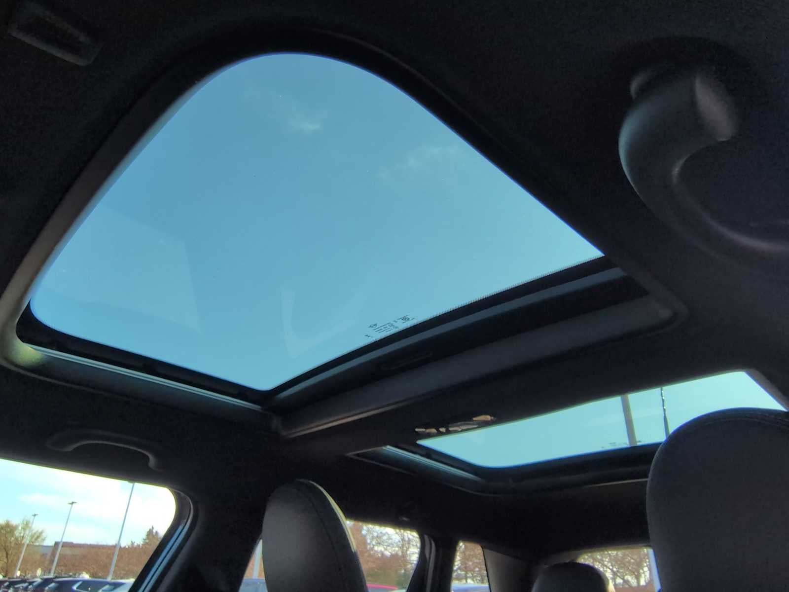 2026 MINI 4 DOOR SIGNATURE PLUS