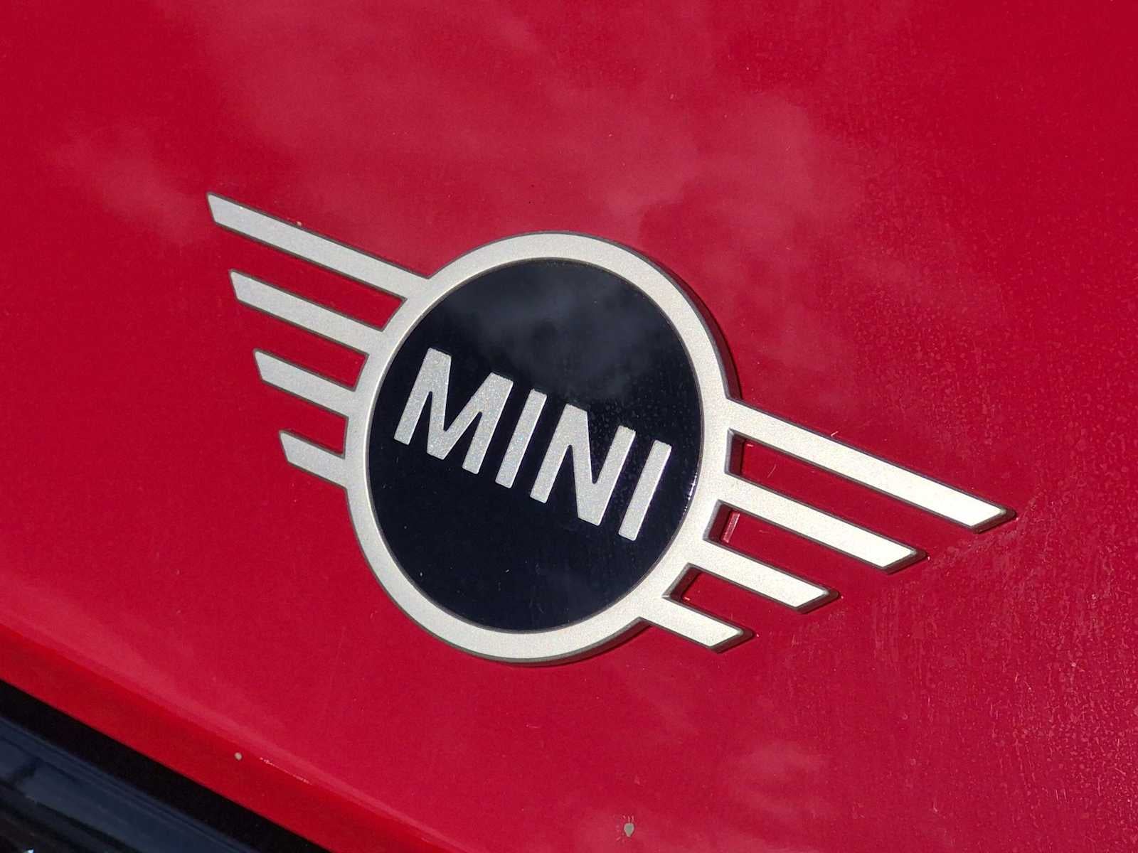2027 MINI 4 DOOR ICONIC