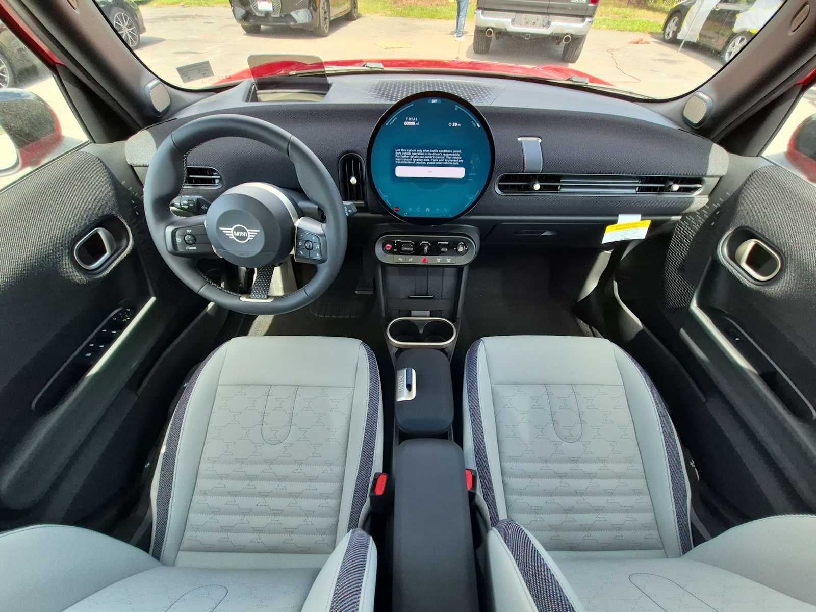 2027 MINI 4 DOOR ICONIC