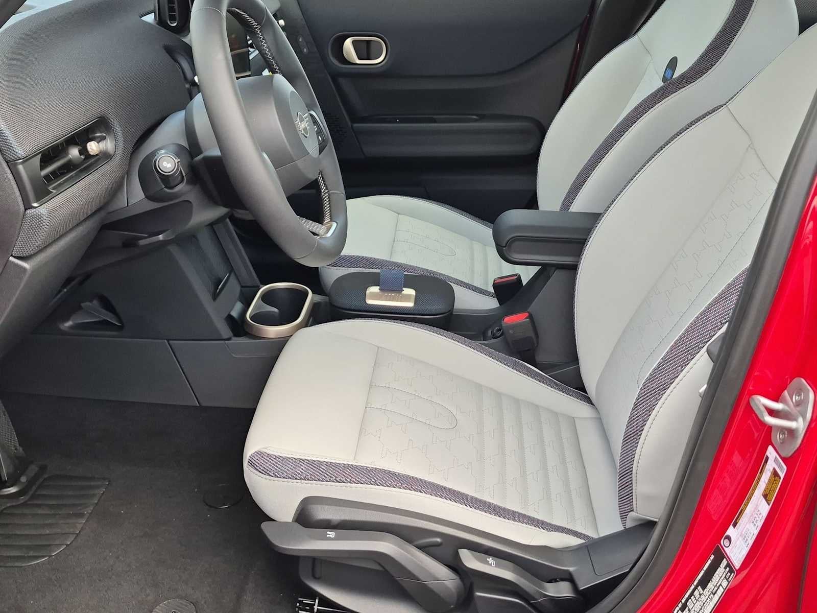 2027 MINI 4 DOOR ICONIC