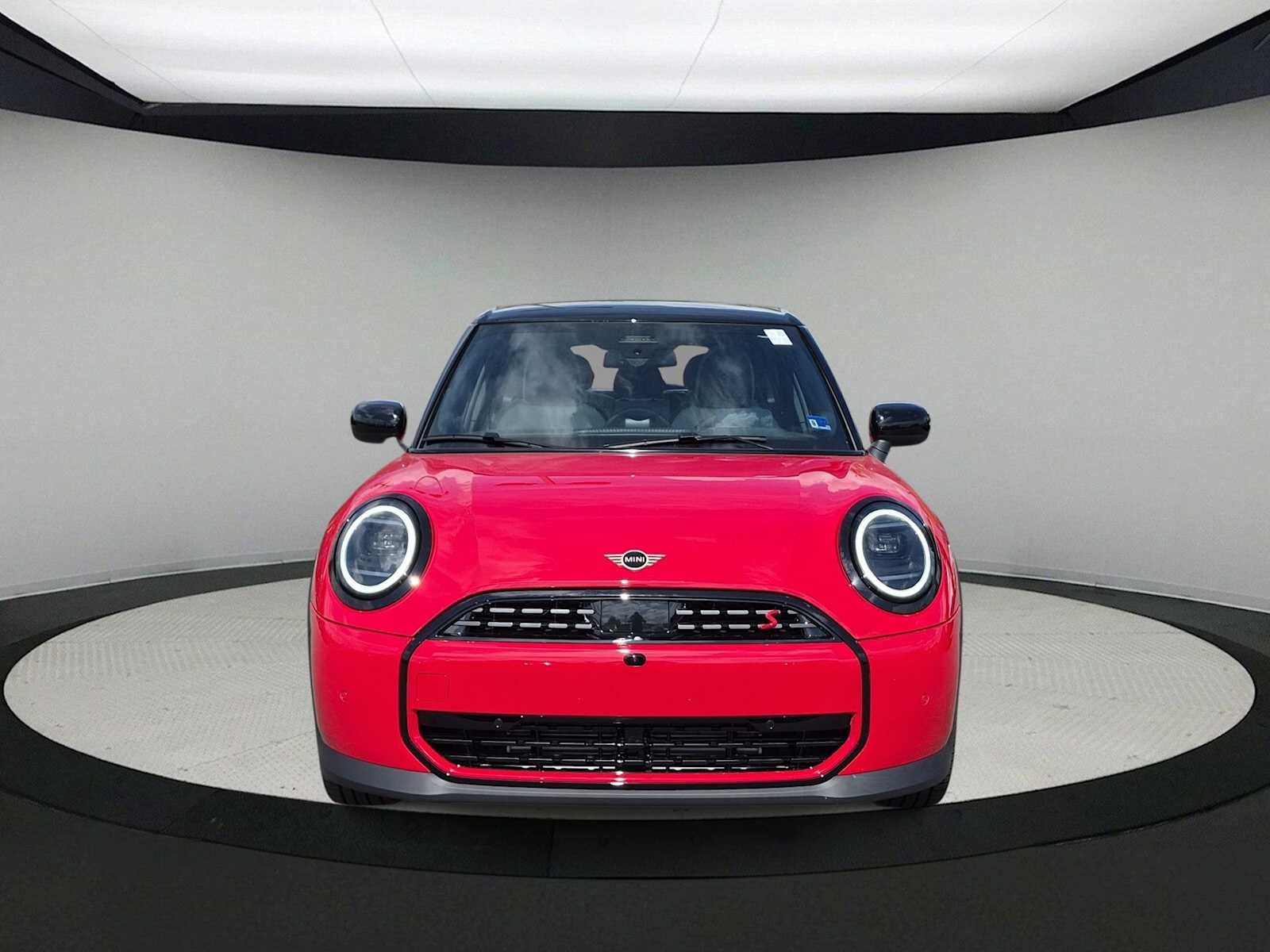 2027 MINI 4 DOOR ICONIC