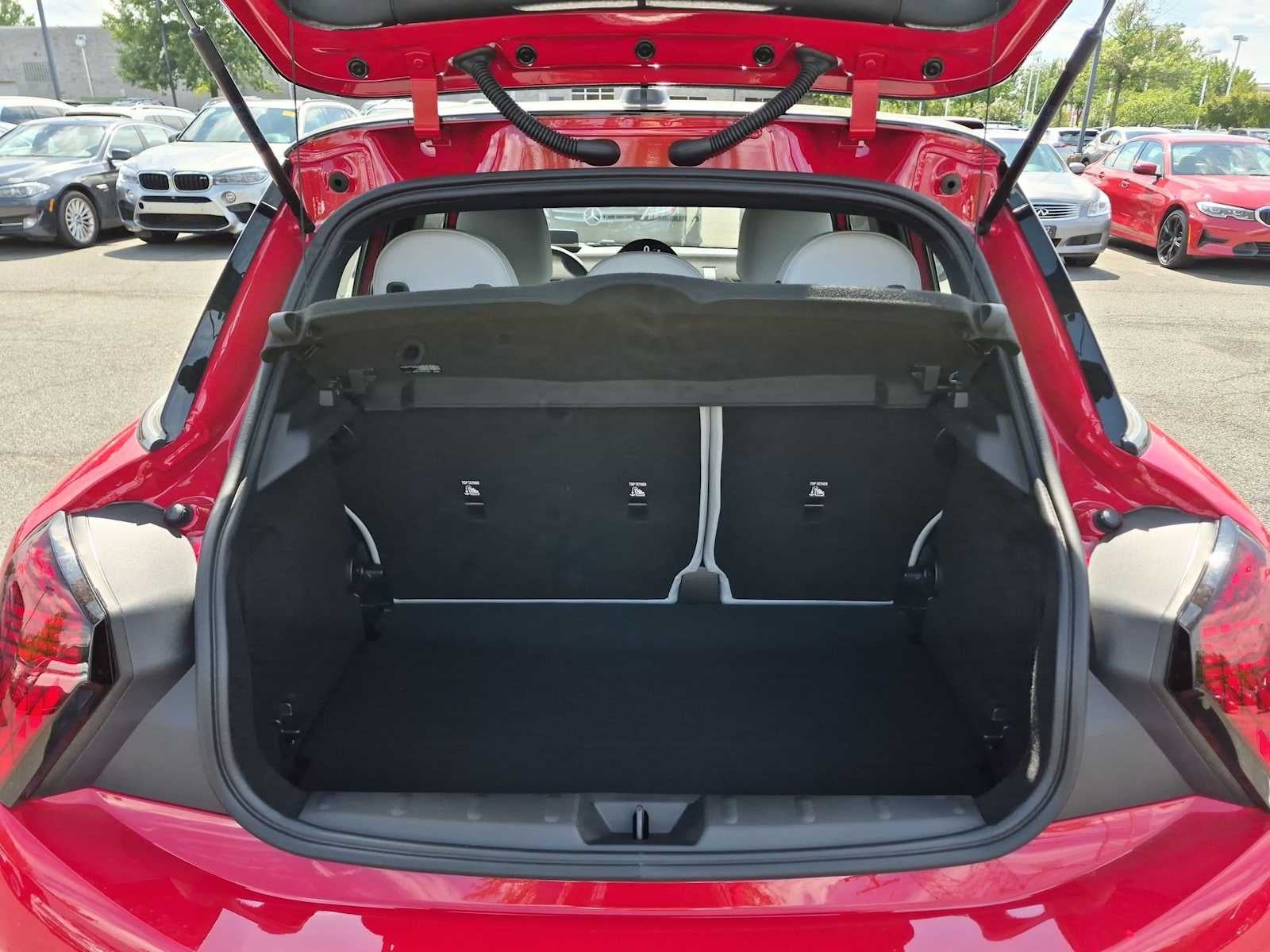 2027 MINI 4 DOOR ICONIC