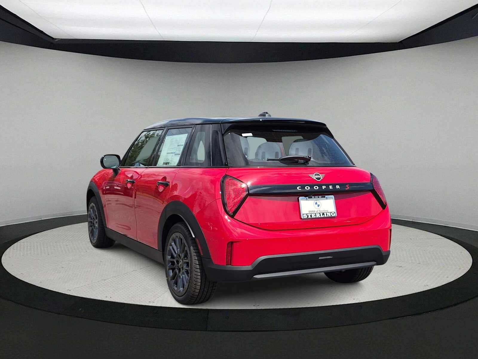 2027 MINI 4 DOOR ICONIC
