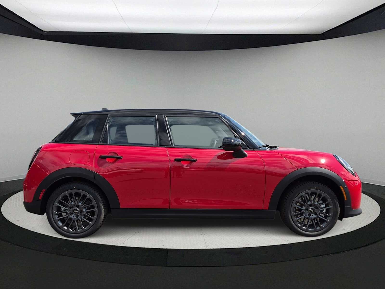 2027 MINI 4 DOOR ICONIC