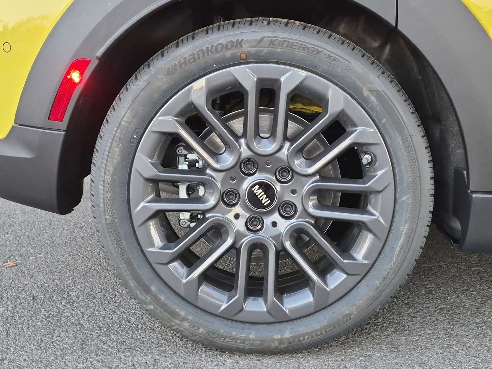 2027 MINI 4 DOOR SIGNATURE PLUS