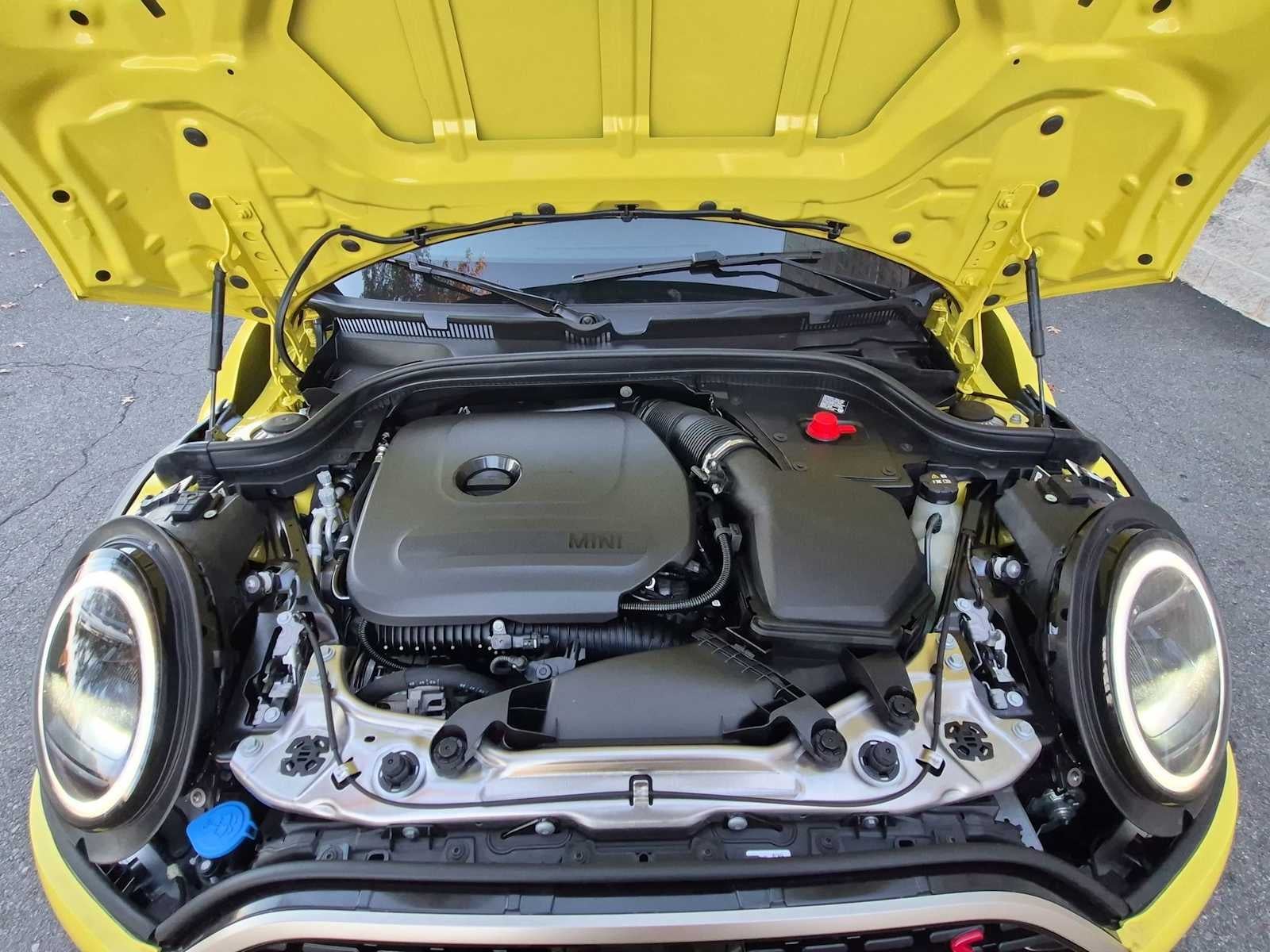 2027 MINI 4 DOOR SIGNATURE PLUS