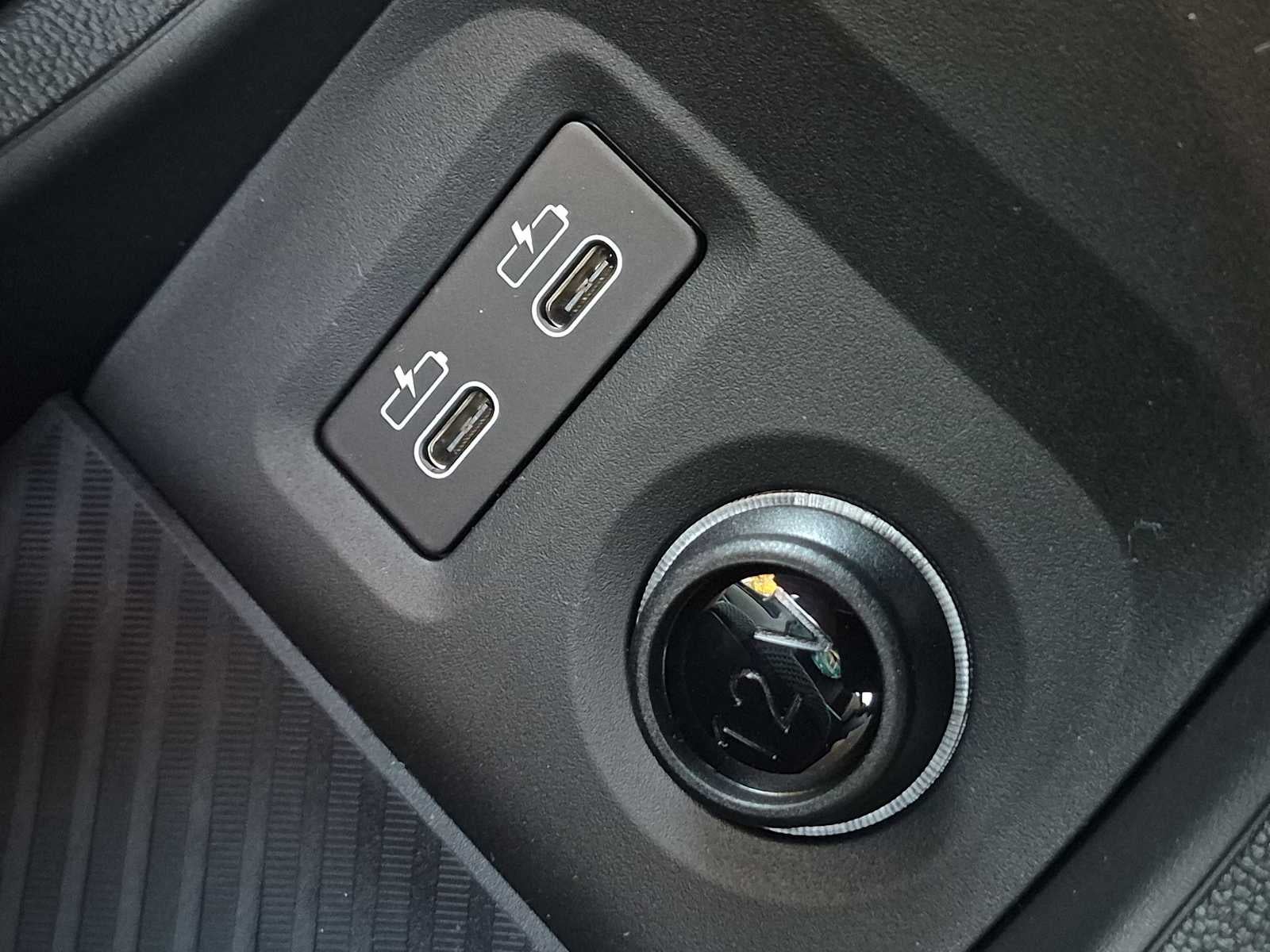 2027 MINI 4 DOOR SIGNATURE PLUS