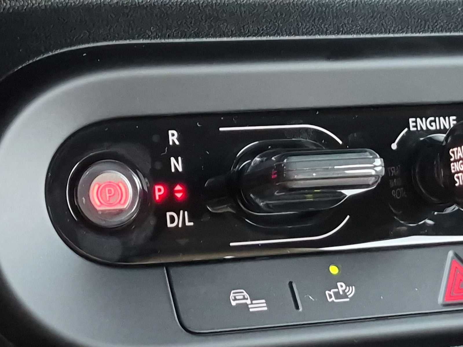 2027 MINI 4 DOOR SIGNATURE PLUS