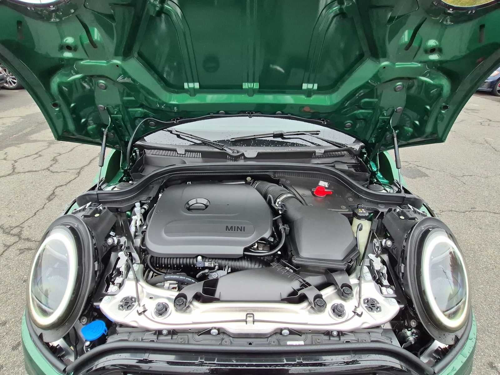 2027 MINI 4 DOOR ICONIC