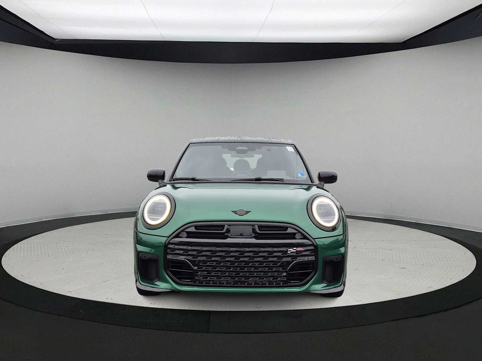 2027 MINI 4 DOOR ICONIC