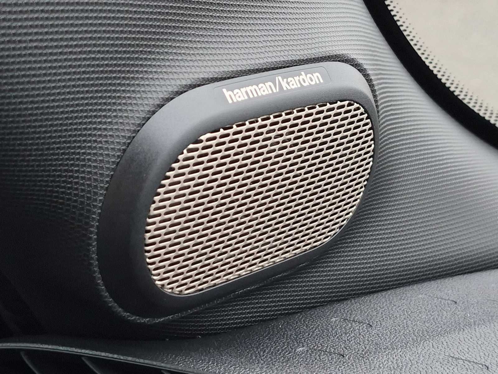 2027 MINI 4 DOOR ICONIC